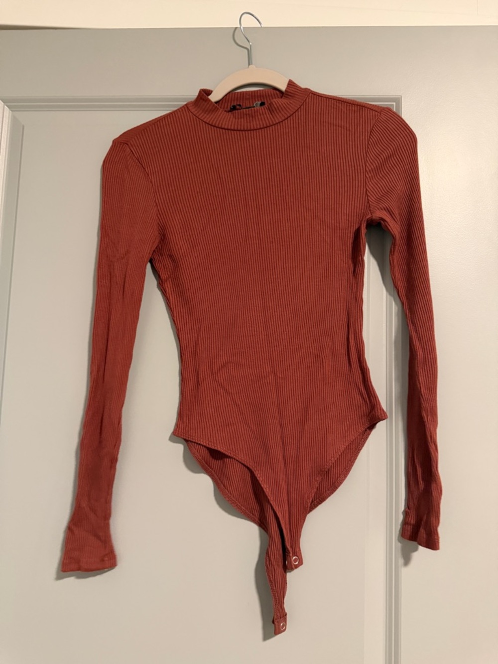 Forever 21 Ribbed Mock Neck Bodysuit in Rust